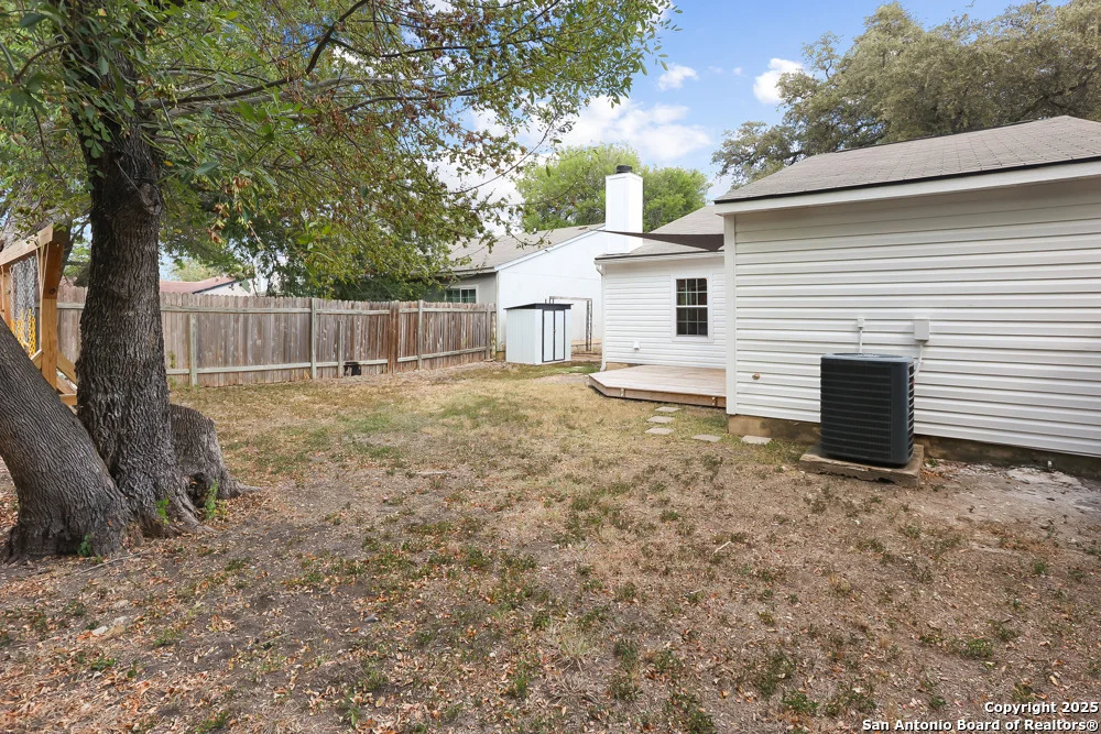 Photo of 2827 Cherry Field