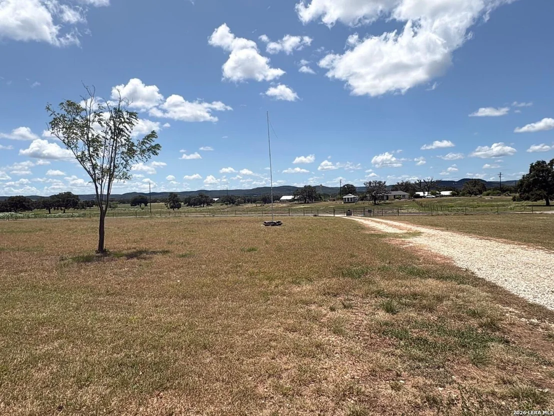 Photo of 472 Valley View Trail