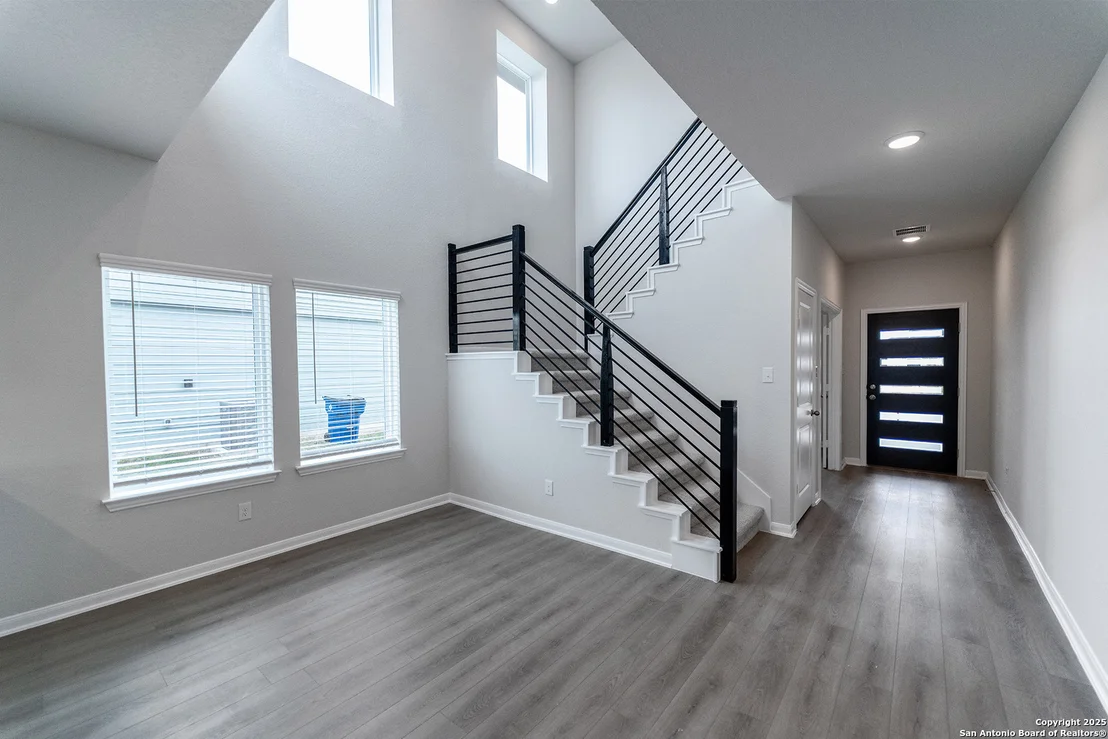 Photo of 312 Ivy Road
