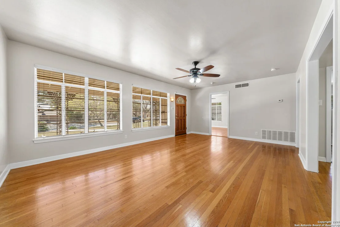 Photo of 149 Harriett