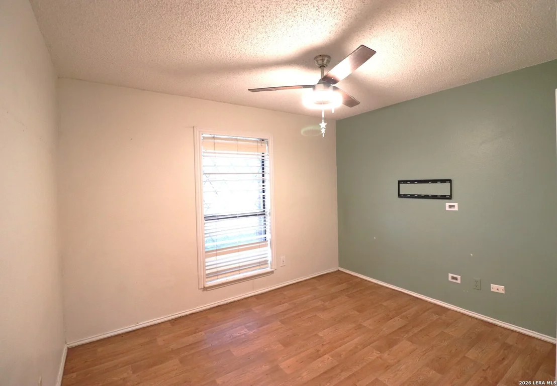 Photo of 13854 Cane