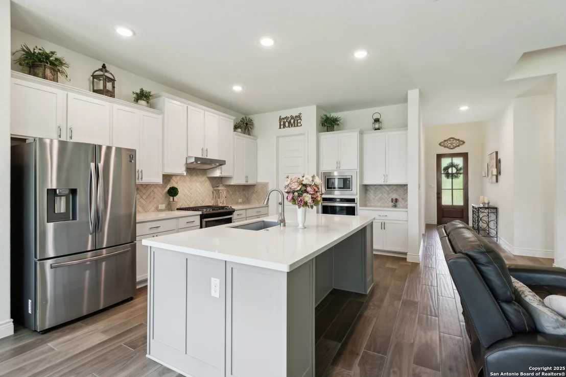Photo of 9047 Graford Ridge