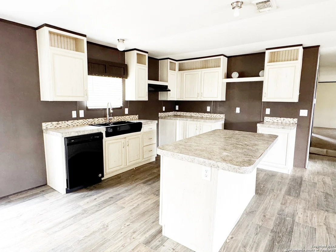 Photo of 808 Pecan