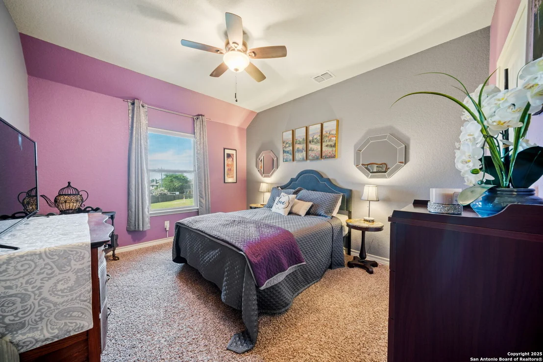 Photo of 505 Saddle Hill