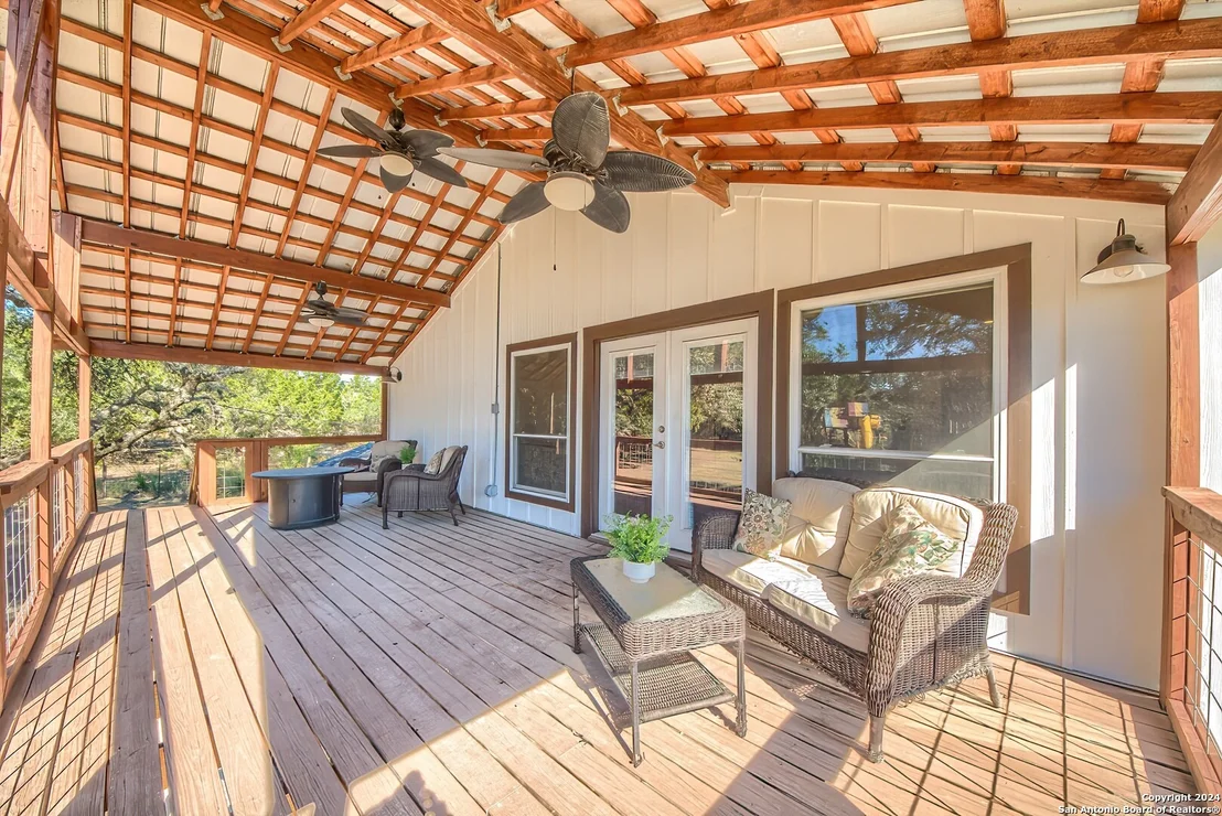 Photo of 7250 Pimlico