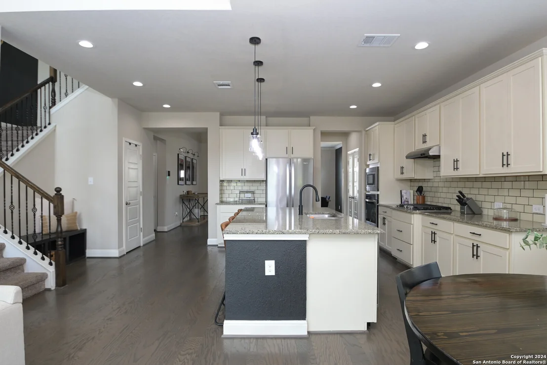 Photo of 2211 Abadeer Trl
