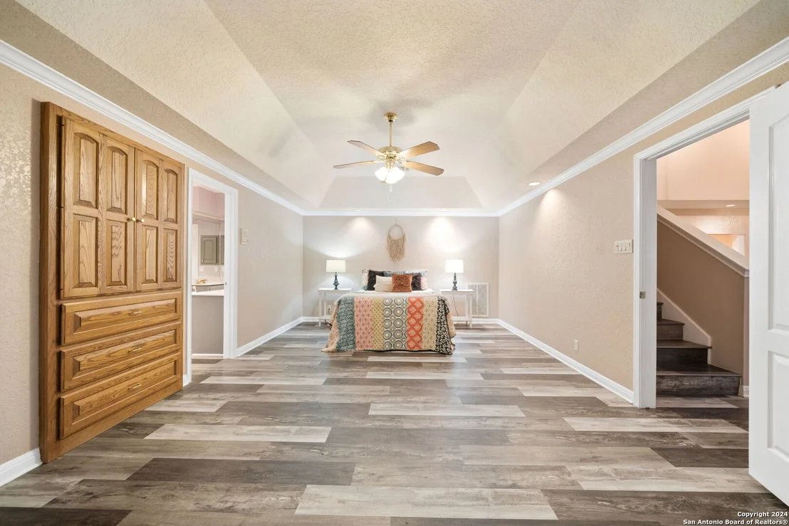 Photo of 15731 DEER CREST