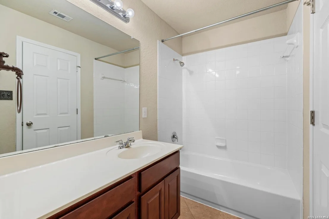 Photo of 6259 OZONA ML