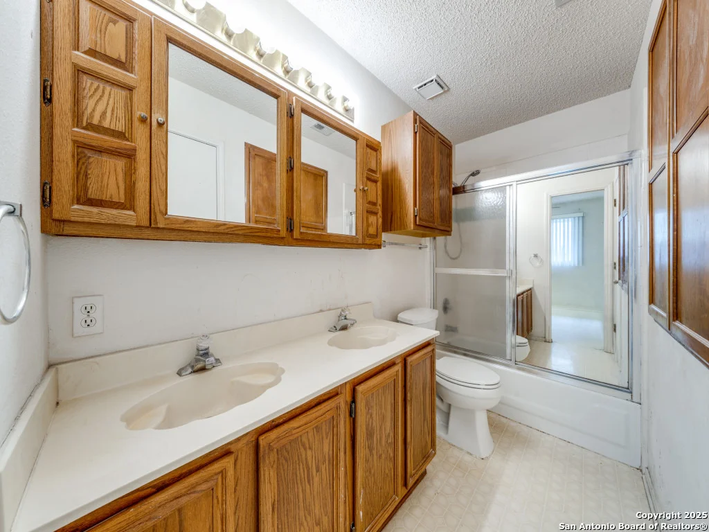 Photo of 8434 Timber Loche