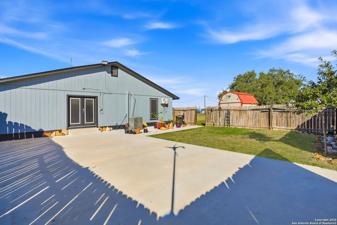 Photo of 1037 county road 7711