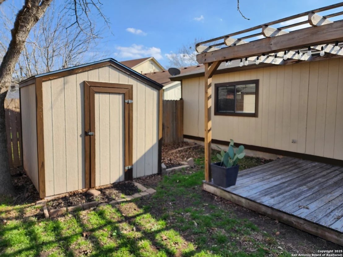Photo of 6811 Cypress mist