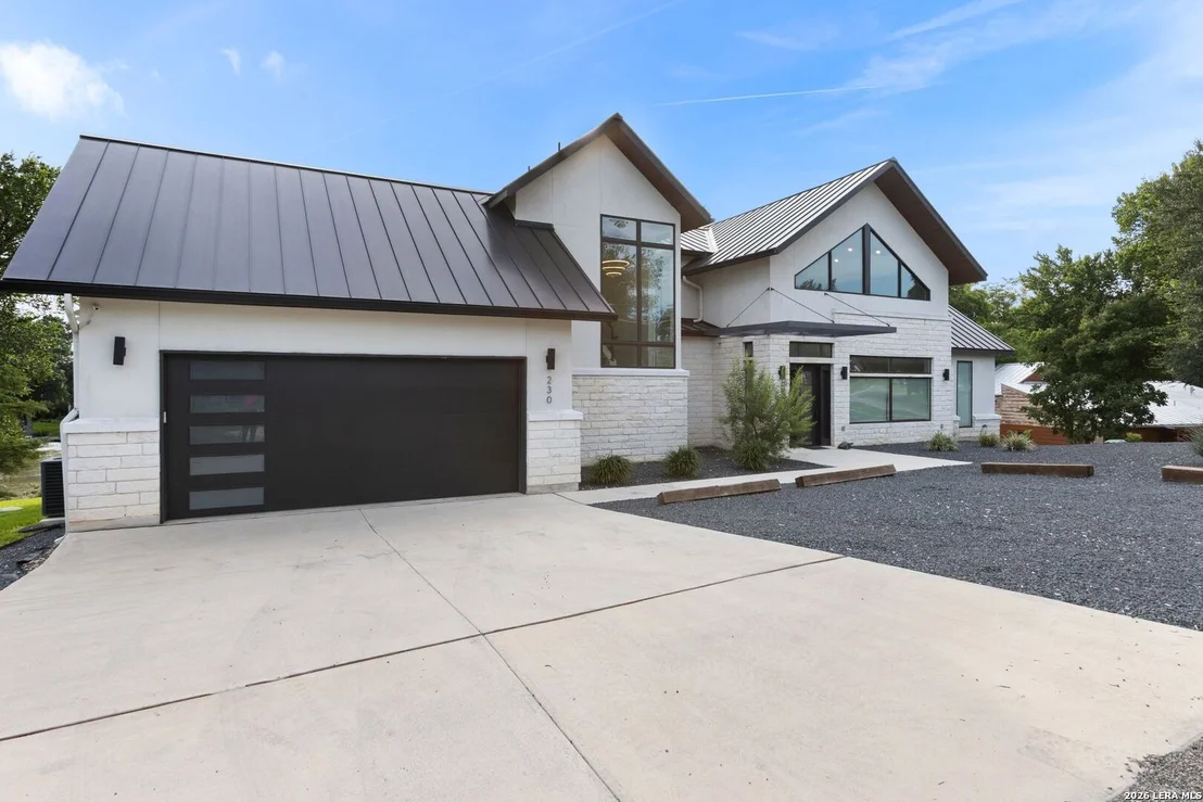 Photo of 230 Turtle Ln