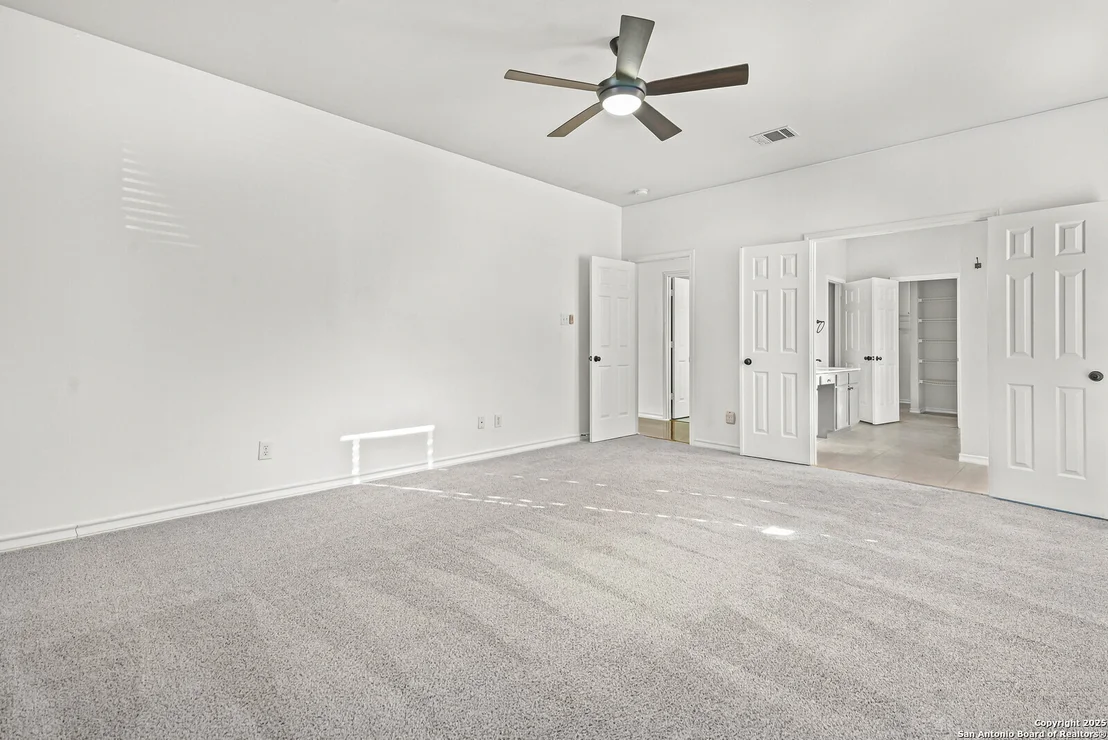 Photo of 1323 Brook Bluff