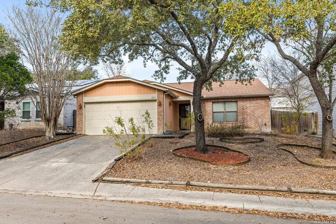 Photo of 7623 Cascade Oak