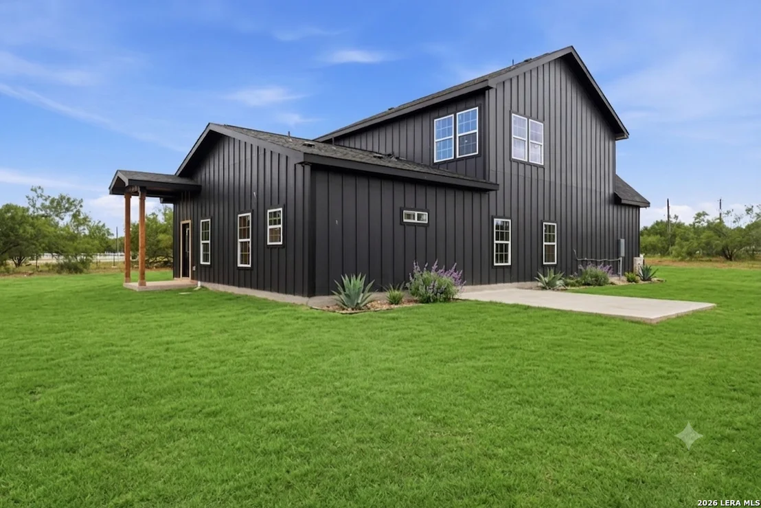 Photo of 111 County Road 2660