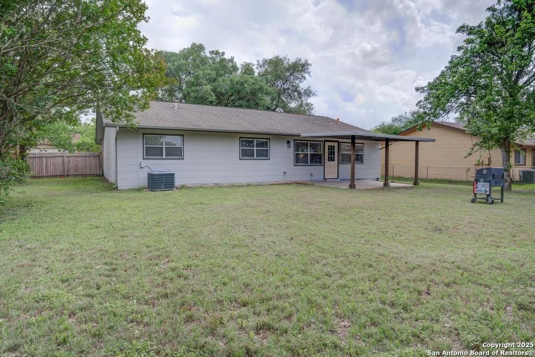 Photo of 7115 Whittney
