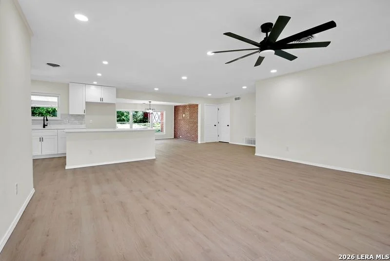 Photo of 113 ARIBE DR