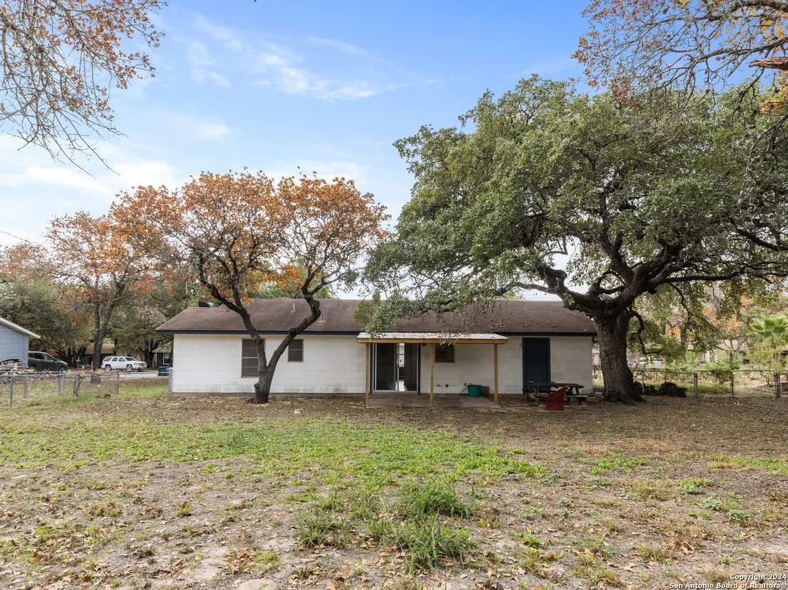 Photo of 404 WEDGEWOOD WAY