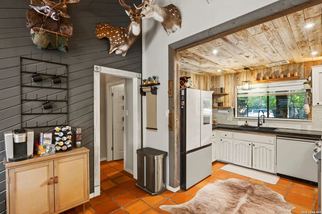 Photo of 101 Candy Ln