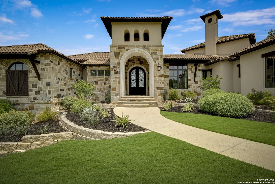 Photo of 35 Winged Foot