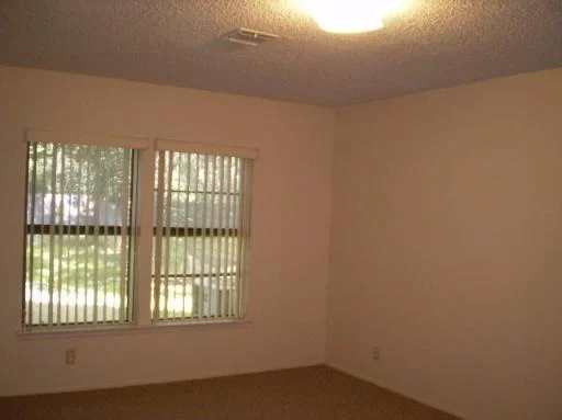 Photo of 3315 ROSETTI