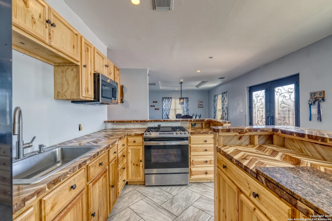 Photo of 136 Cardinal Drive