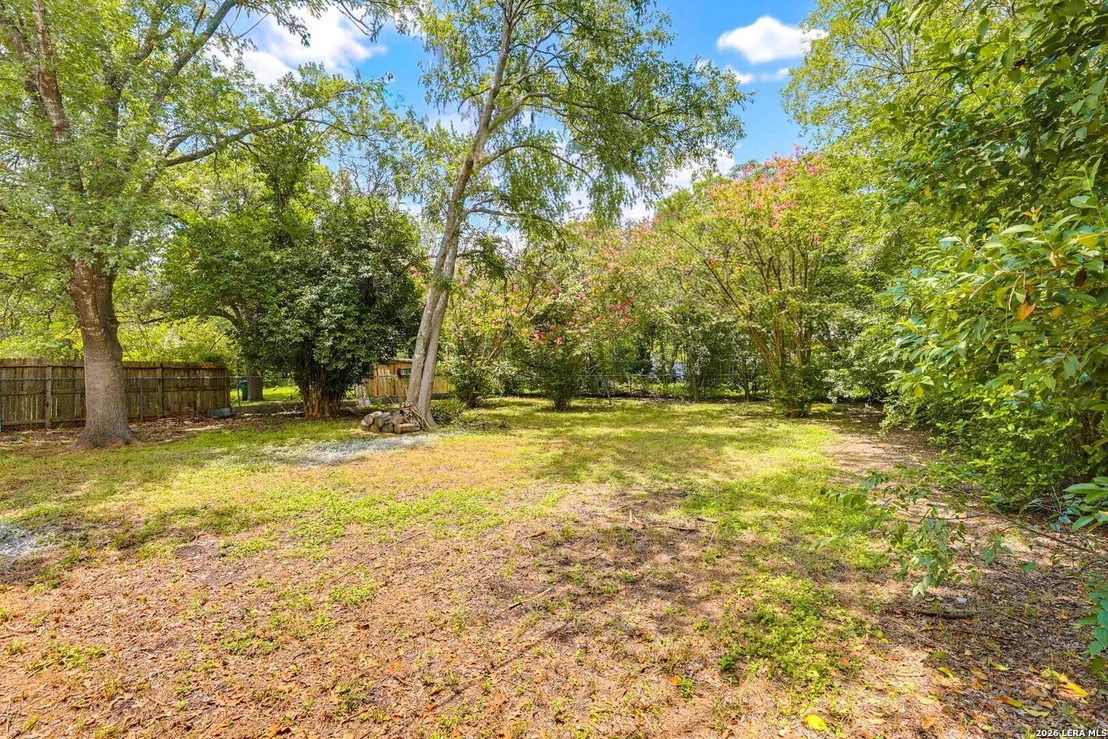 Photo of 115 LOY DR