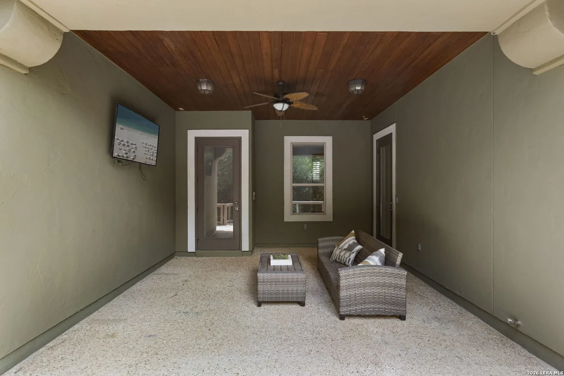 Photo of 1410 MELANIE CIR