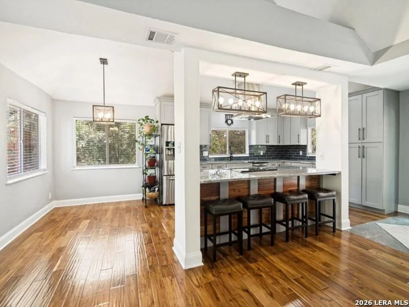 Photo of 104 Highland Woods