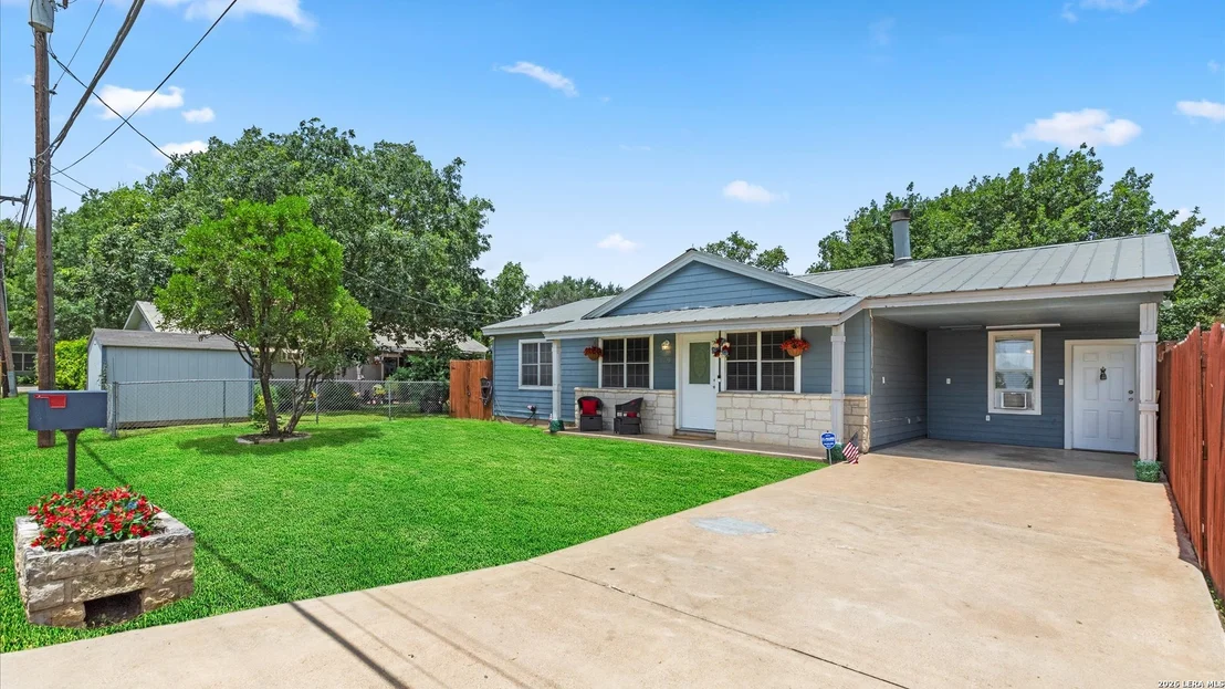 Photo of 128 RIVERVIEW RD