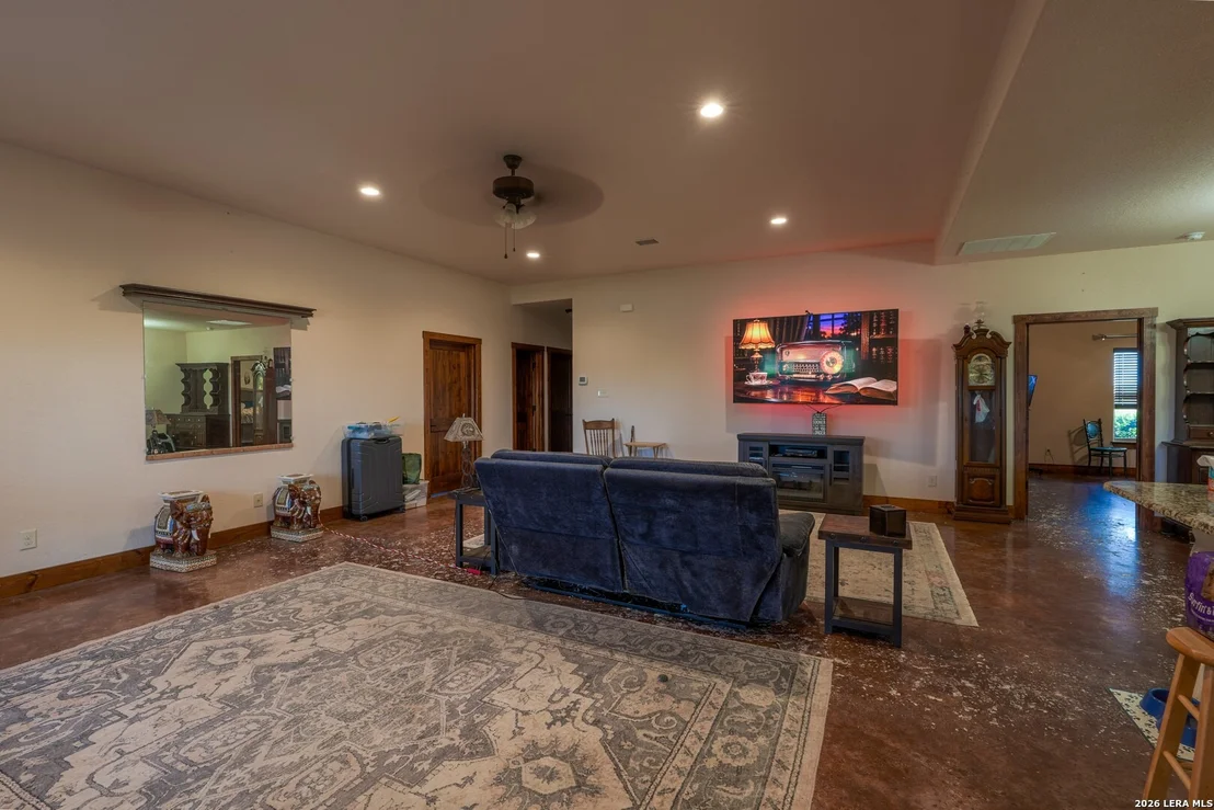 Photo of 331 County Road 423