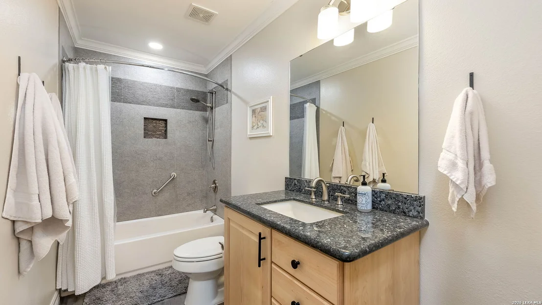 Photo of 2849 Lotus Park