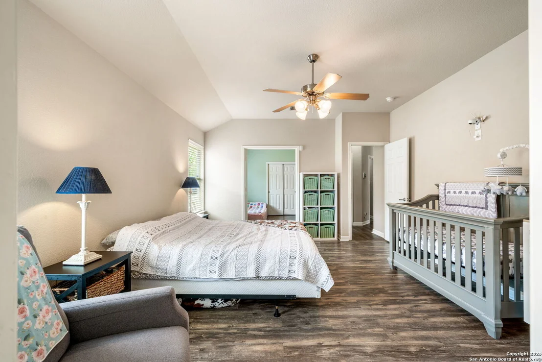 Photo of 8434 Blackstone