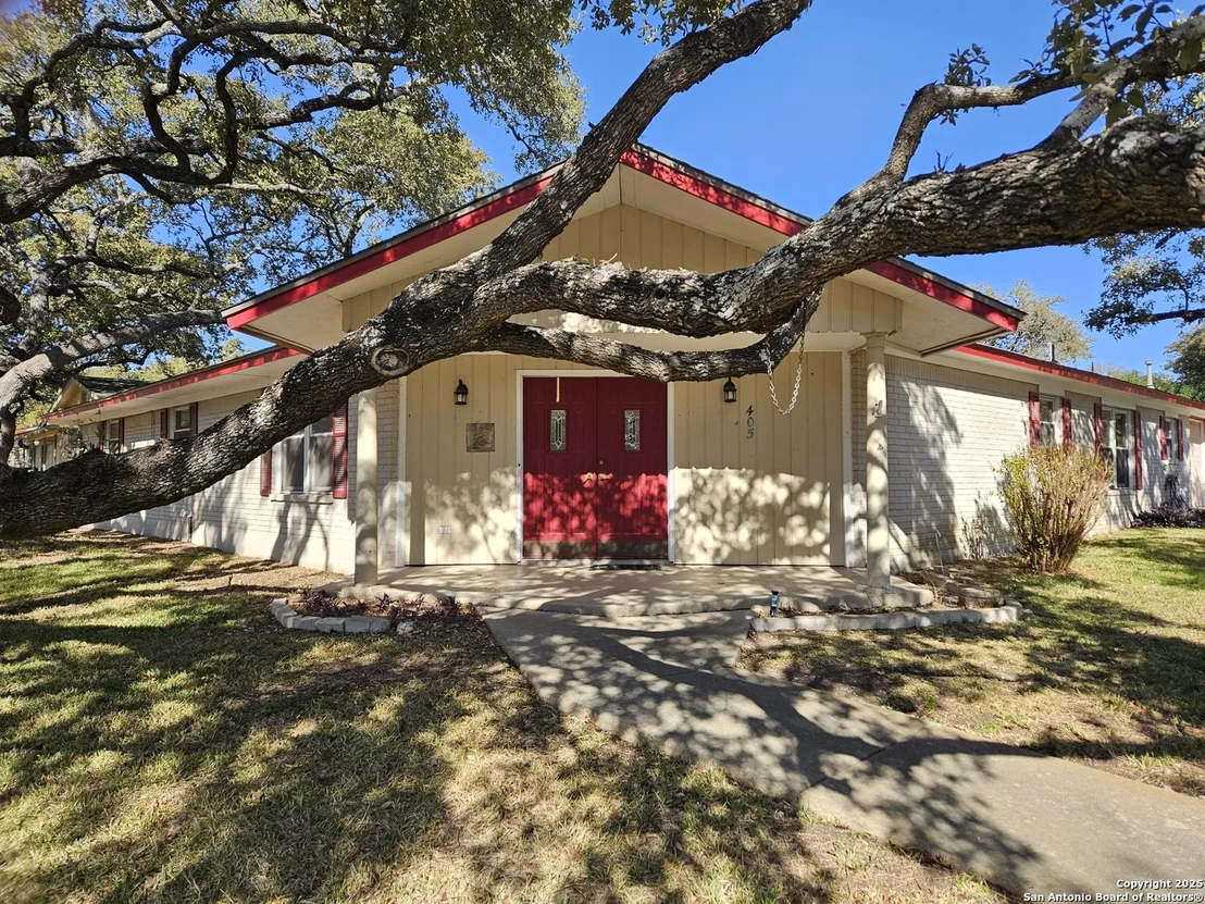 Photo of 405 Kimberly Dr