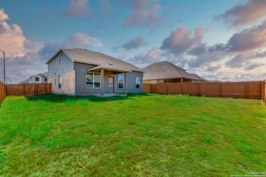 Photo of 2307 Clover Ridge