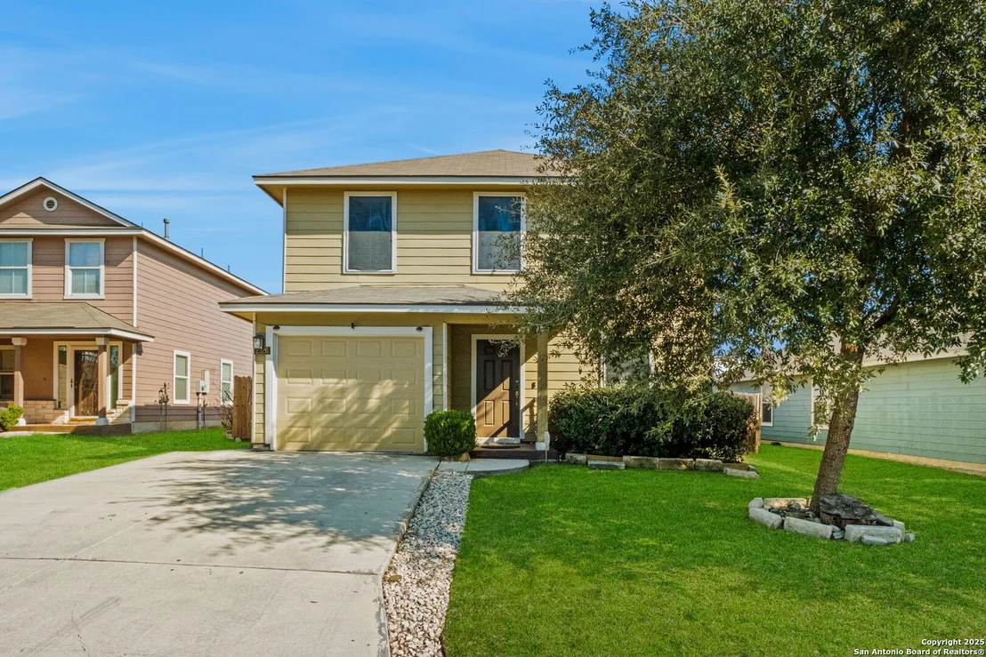 Photo of 2326 Camberly