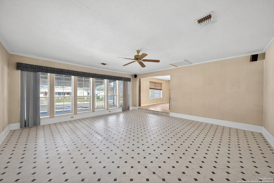 Photo of 3802 Oak