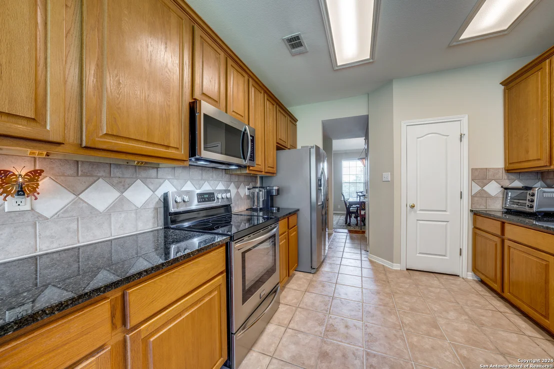 Photo of 422 SALADO MIST