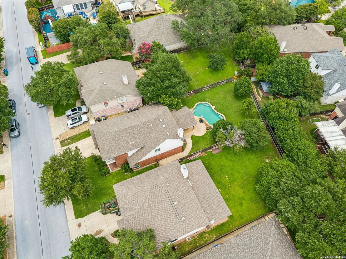 Photo of 24910 Crescent Run