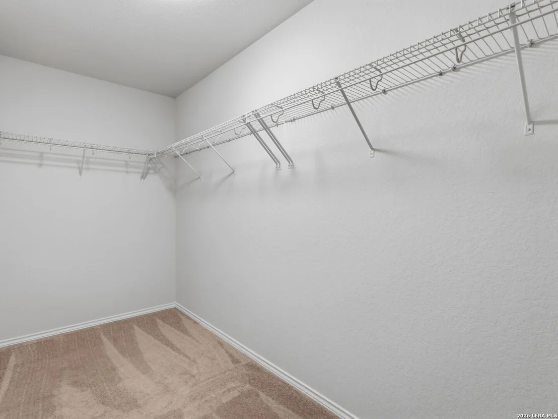 Photo of 414 WALNUT CRST
