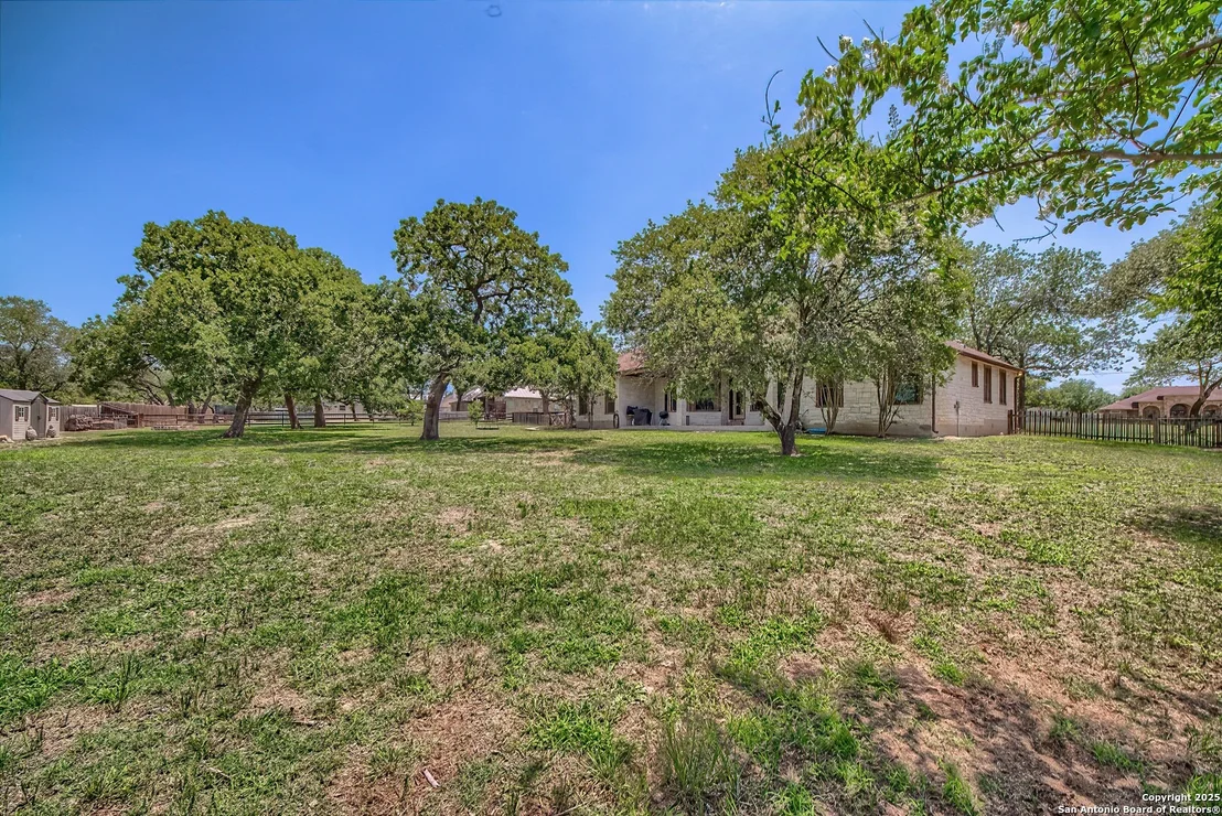 Photo of 141 Circle Six
