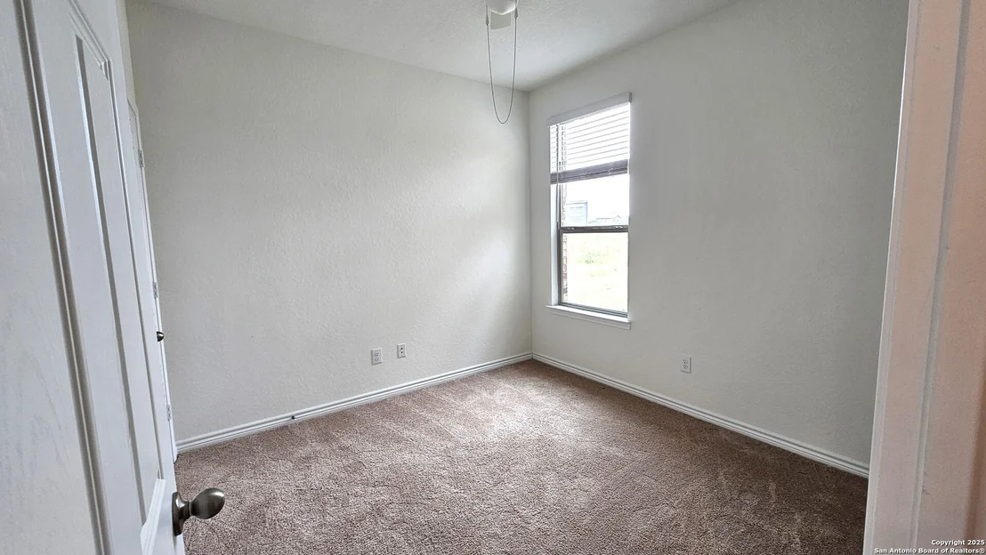 Photo of 5930 Foster Bend