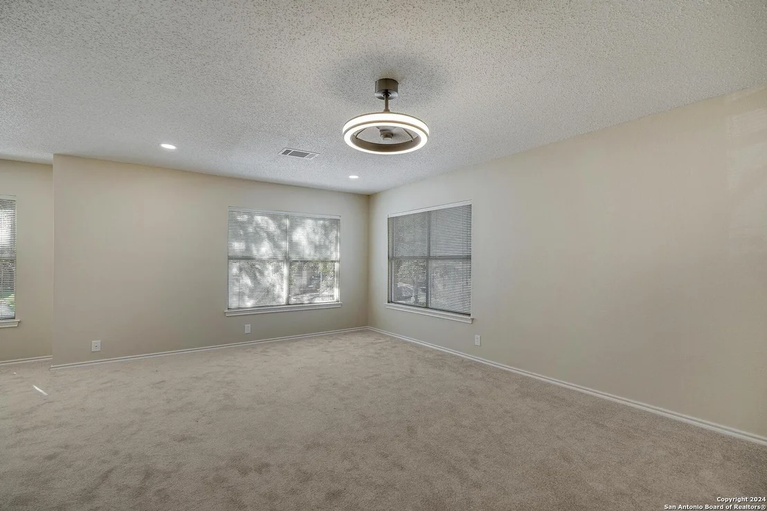 Photo of 14214 PEBBLE GLADE
