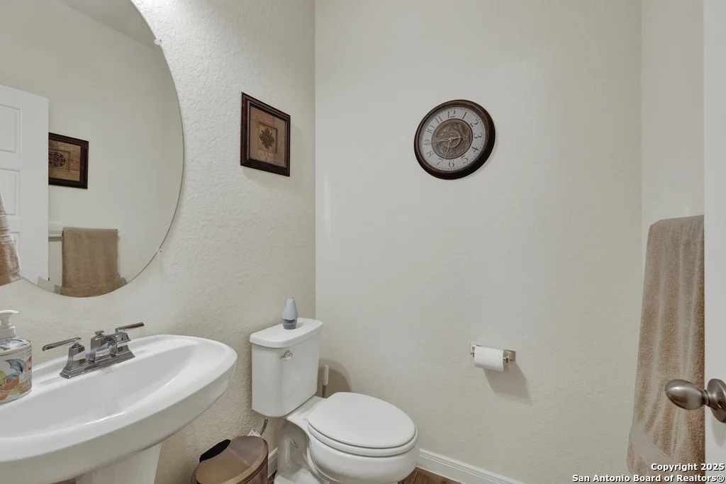 Photo of 412 Sika Way