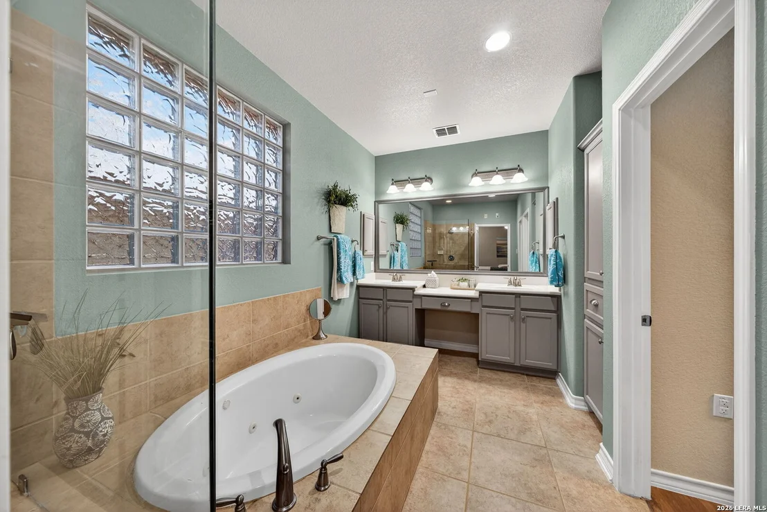 Photo of 3614 Tea Rose Glen