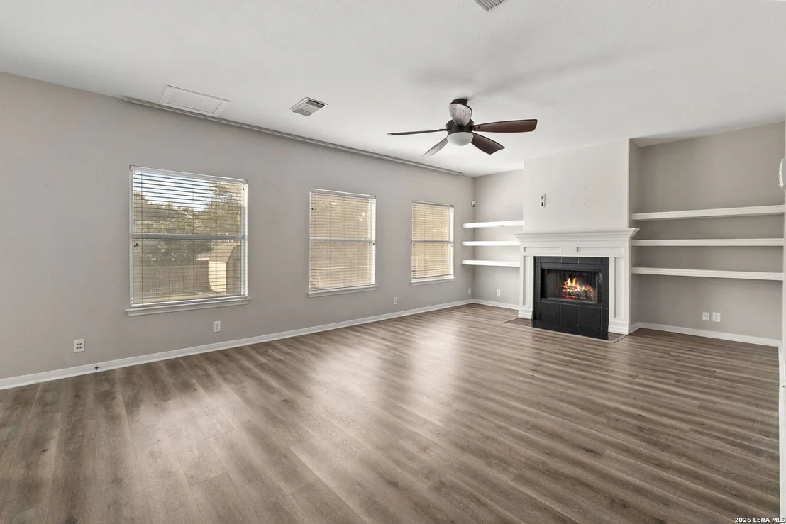 Photo of 1641 EBONY LN