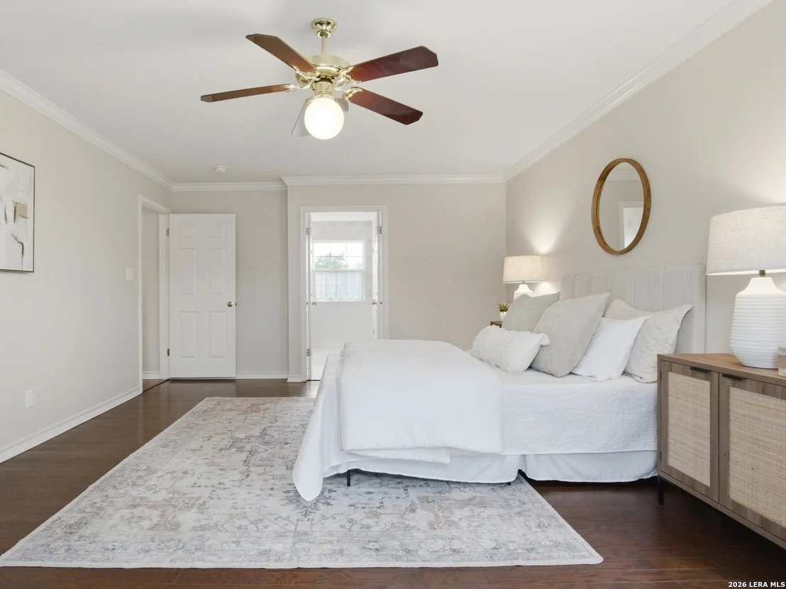 Photo of 203 Kendall Pointe Dr