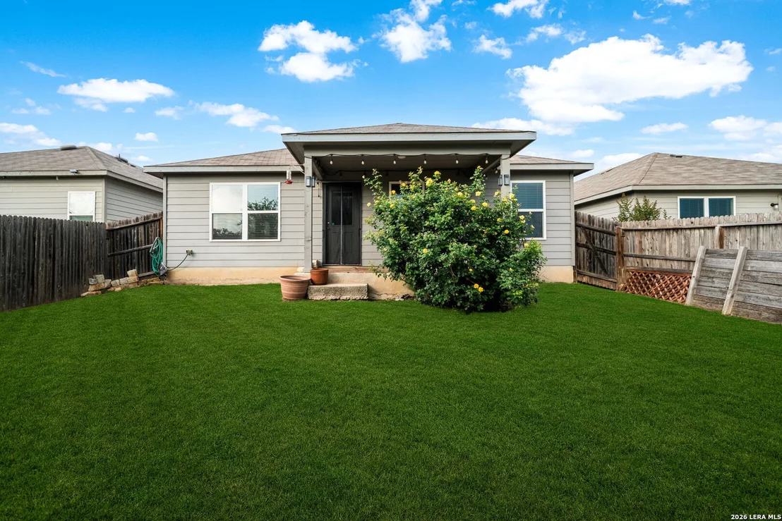 Photo of 4619 HEATHERS CROSS