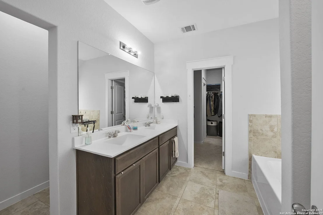 Photo of 10502 Francisco Way