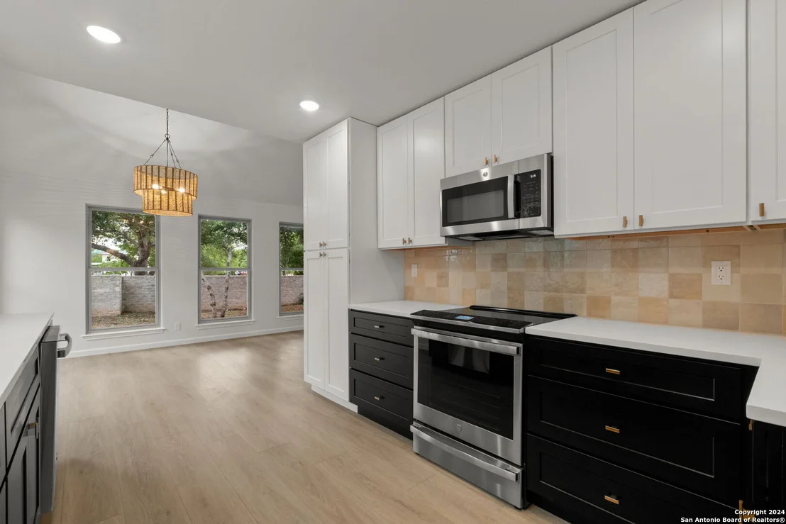 Photo of 15 Campden Cir